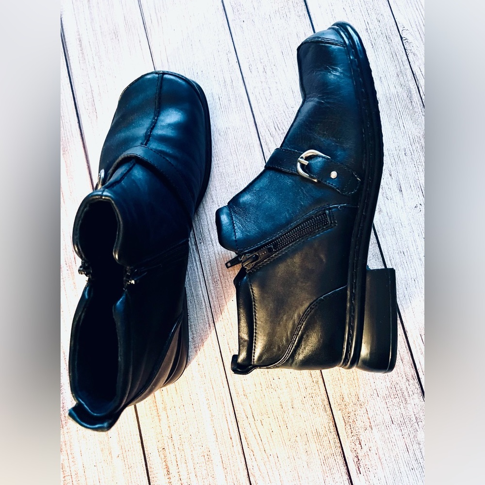 Lassen Black Leather Boots- NWOT